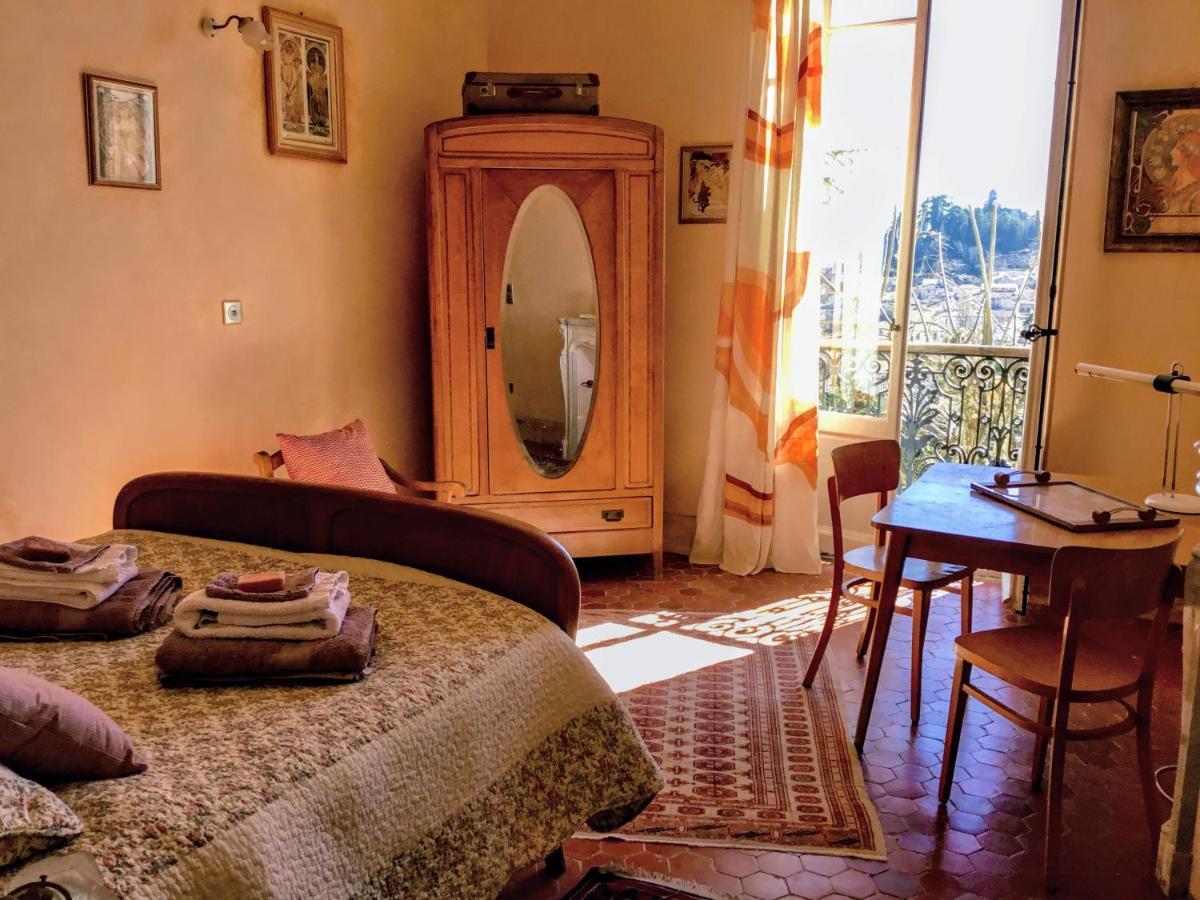 B&B En Provence- Villa Saint Marc Форкалькье Экстерьер фото